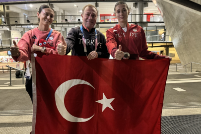 Türkiye'nin ilk paralimpik madalyalı özel sporcusu Aysel Önder, büyük bir gurur yaşıyor