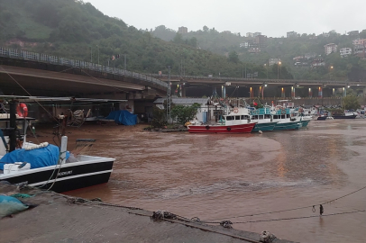 Trabzon'da sağanak etkili oldu