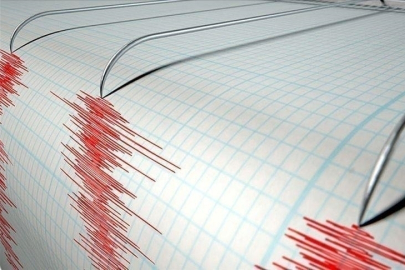 EGE DENİZİ'NDE KORKUTAN DEPREM