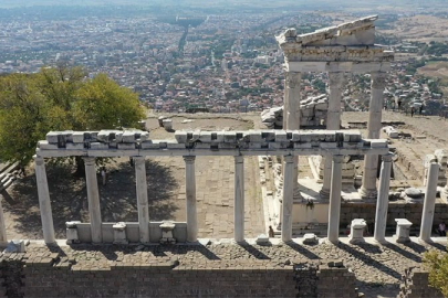 4 bin 500 yıllık tanrıça figürü bulundu