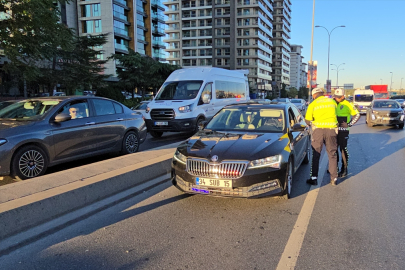 İstanbul'da çakar-siren ve emniyet şeridi ihlaline yönelik uygulama yapıldı