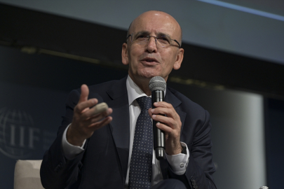 Mehmet Şimşek'ten 