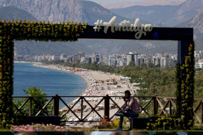 Antalya'da turist sayısı 16 milyonu aştı