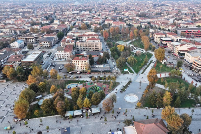 Düzce'de depremin acı izleri silindi