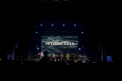 Jethro Tull İstanbul'da müzikseverlerle buluştu