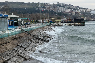 Tekirdağ'da deniz ulaşımına poyraz engeli