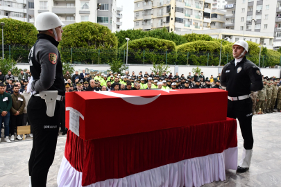 Şehit polis Mustafa Akgül dualarla uğurlandı