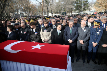 ŞEHİT TUĞGENERAL İSA BAYDİLLİ SON YOLCULUĞUNA  UĞURLAND