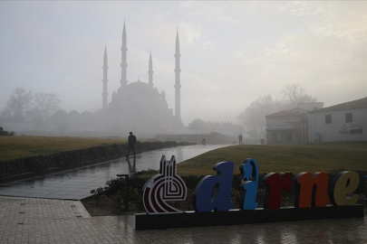 Edirne'de sis etkili oldu