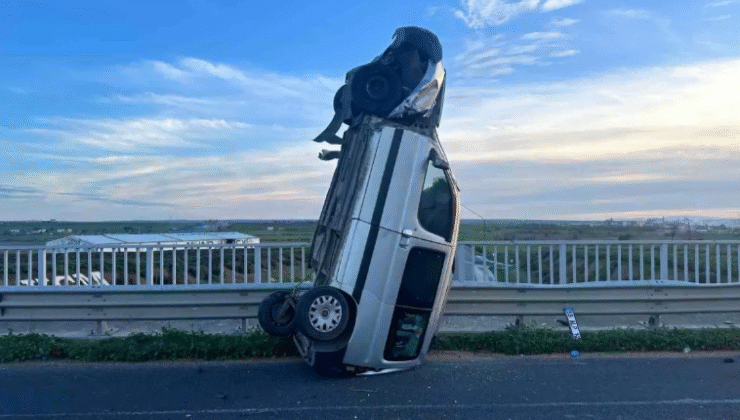 Tekirdağ-Kırklareli Yolunda Akılalmaz Kaza: Araç Dik Şekilde Asılı Kaldı, 2 Yaralı