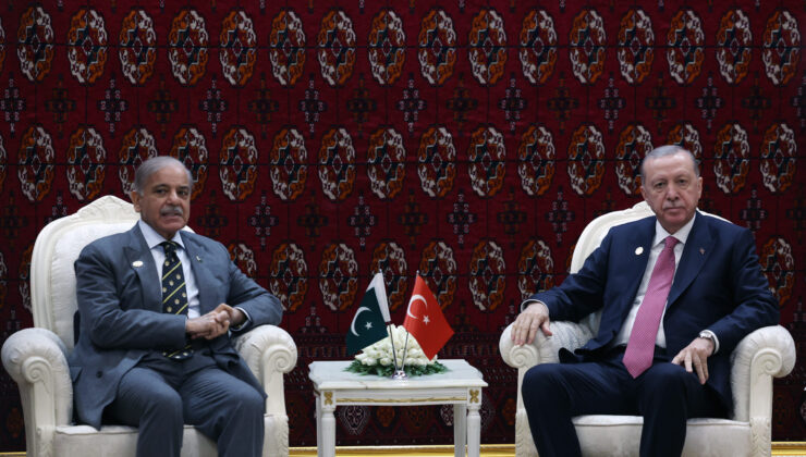 Cumhurbaşkanı Erdoğan, Türkmenistan’da Pakistan Başbakanı Şahbaz Şerif ile Görüştü