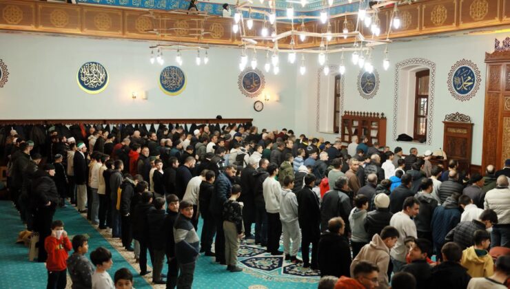Kars’ta “Ramazan, Cami ve Hayat” Temasıyla Cami-Çocuk Buluşması