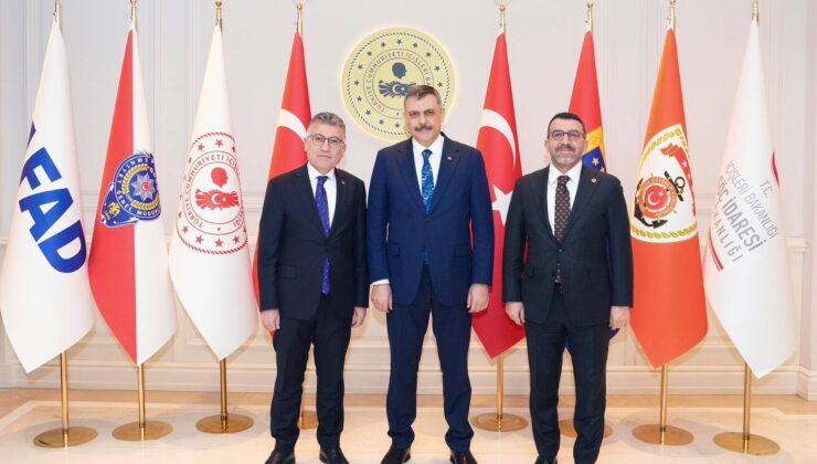 AK Parti Kars Milletvekili Adem Çalkın’dan İçişleri Bakanı’na Hayırlı Olsun Ziyareti