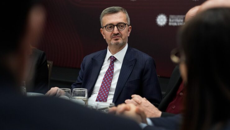 İletişim Başkanı Duran Basın Mensuplarıyla Buluştu