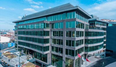 Üsküdar Belediyesi’ndeki Rüşvet Soruşturmasında Yeni Gözaltılar: Şüpheli Sayısı 22’ye Yükseldi