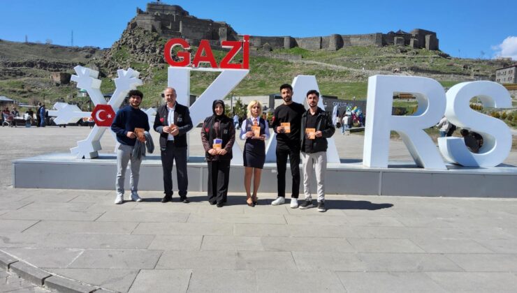 “Milletin Kapısı” Açık Kapı Kars’ta Vatandaşlarla Buluşuyor