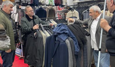 Kars Valisi Ziya Polat Esnafla Buluştu: “Bereketli Kazançlar Diliyorum”