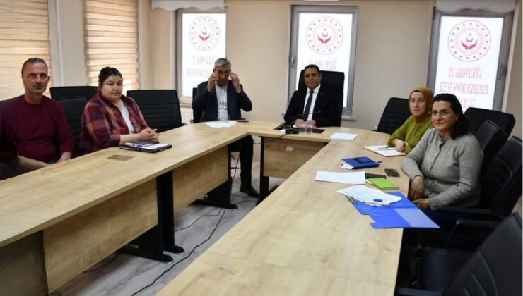 Şehit Mezarlarının Tespiti ve İyileştirilmesine Yönelik Toplantı Düzenlendi