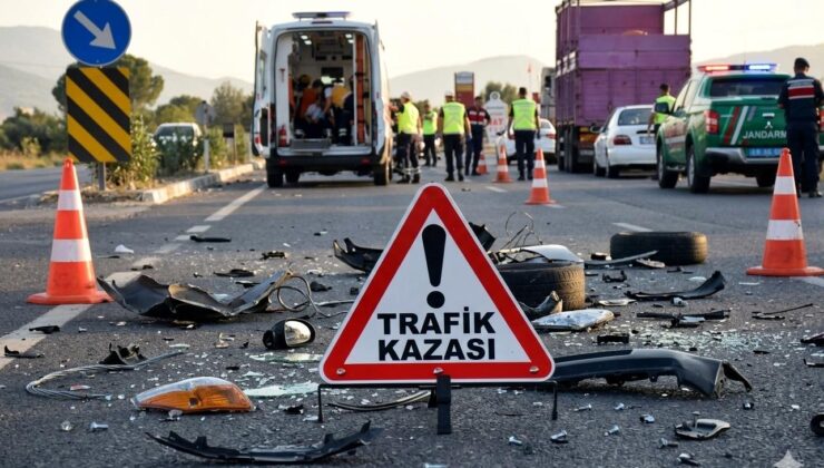 Kars-Iğdır Karayolunda korkutan kaza: Vali koruma aracı otomobille çarpıştı, 3’ü polis 4 yaralı