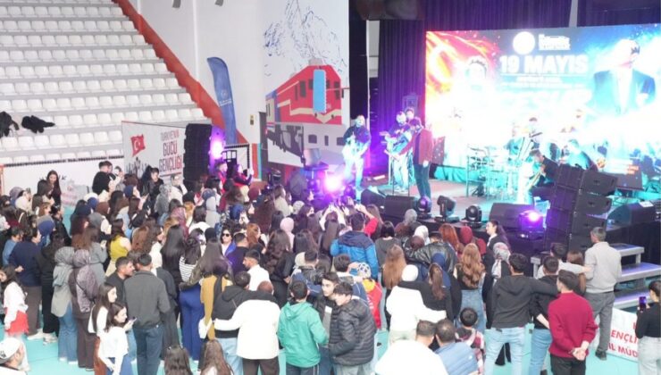 Kars’ta 19 Mayıs Coşkusu: Gençlik Enerjisi ve Cesur Demir Rüzgarı Esti