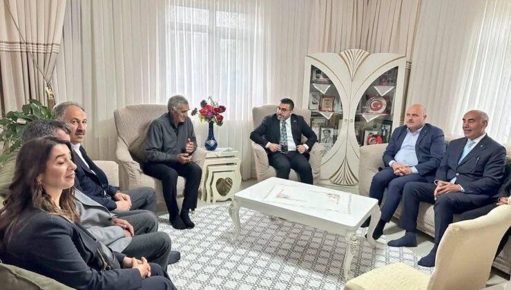 ​AK Parti Milletvekili Adem Çalkın’dan Arpaçay’da Şehit Ailelerine Bayram Ziyareti