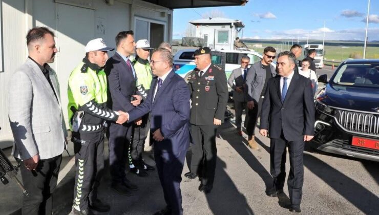 Kars Valisi Ziya Polat’tan Bayram Mesaisi