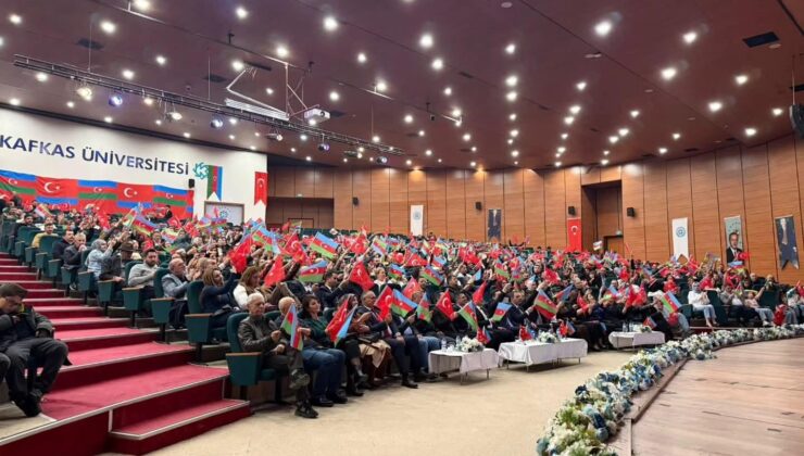 Kars’ta Tek Yürek: “Azerbaycan-Türkiye kardeşlik gecesi” belleklere kazındı