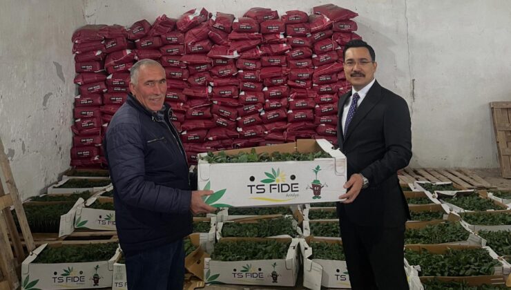 Akyaka’da Çiftçilere Büyük Destek: 53 Üreticiye %75 Hibeli Fide Dağıtıldı!