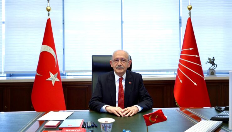 Kemal Kılıçdaroğlu 2,5 Yıl Sonra CHP Genel Merkezi’nde