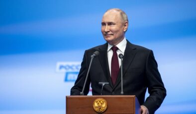 Putin’den Rus Donanması’na Gemilere El Koyma Girişimlerine Karşı Misilleme Talimatı