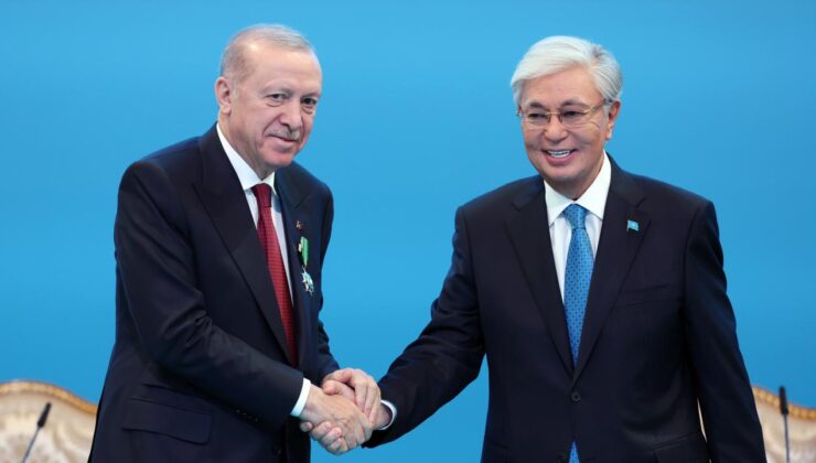 Cumhurbaşkanı Erdoğan’a Kazakistan’da Anlamlı Takdim: Hoca Ahmet Yesevi Nişanı Verilen İlk İsim Oldu