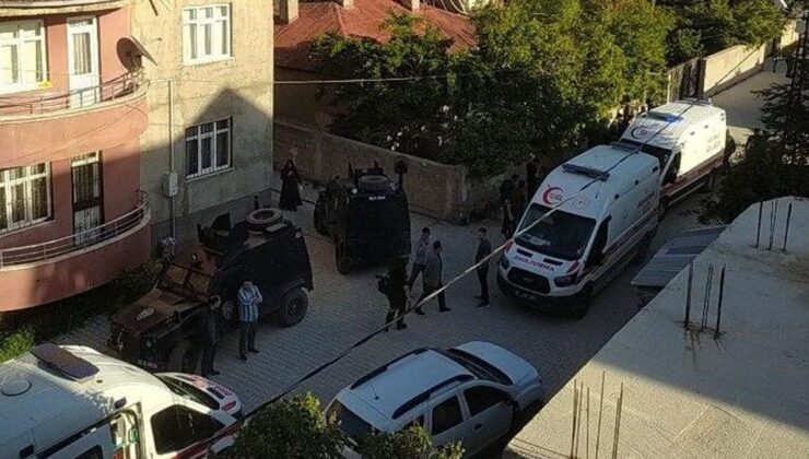 Van’da Komşular Arasında Çıkan Kavgada Çok Sayıda Kişi Yaralandı