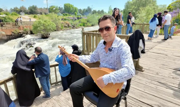Van’da İnci Kefali Göçüne Türkülü Farkındalık Desteği