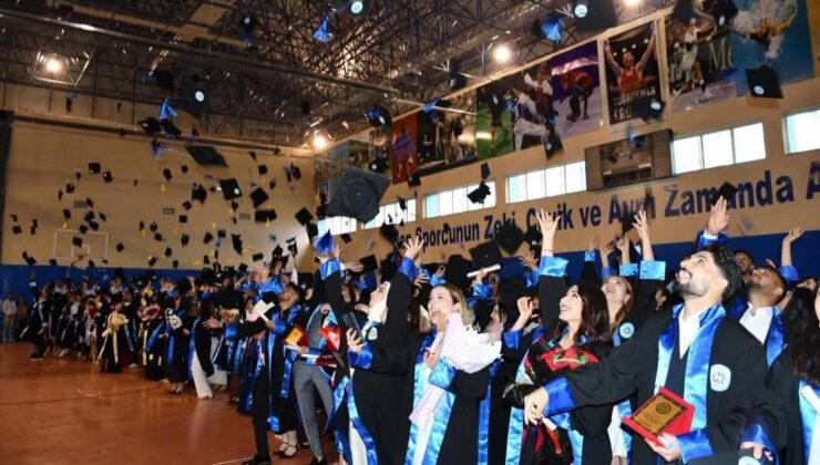 Sarıkamış’ta Mezuniyet Coşkusu: Geleceğin Sporcuları Diplomalarını Aldı