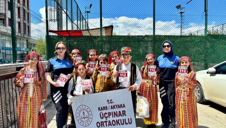 Kars Emniyeti’nden Öğrencilere ve Vatandaşlara Güvenlik Bilgilendirmesi
