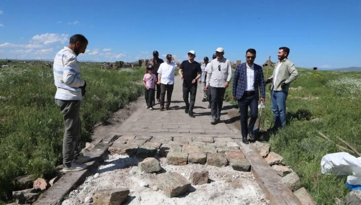 Vali Polat ve Milletvekili Çalkın’dan Ani Örenyeri’nde İnceleme