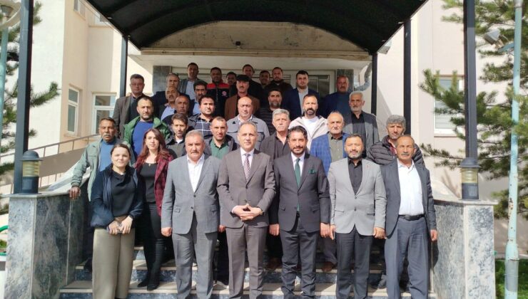 Kars Damızlık Sığır Yetiştiricileri Birliği’nden Tarım İl Müdürlüğü’ne Ziyaret