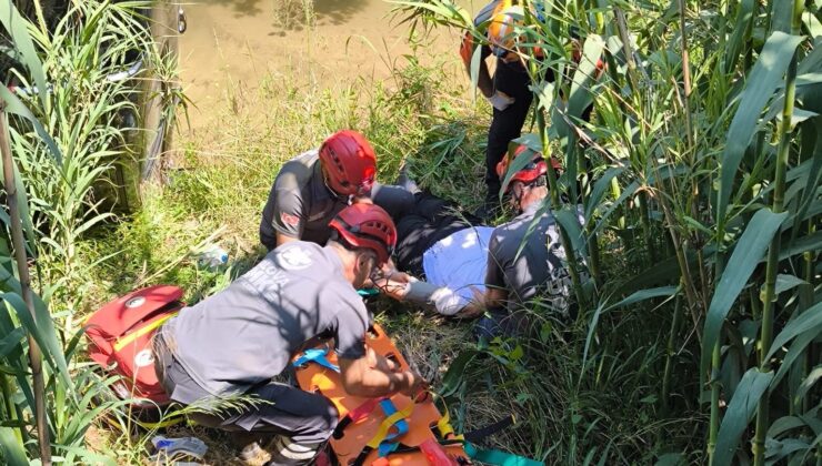 Yalova’da Dereye Uçan Sürücü İçin Ekipler Seferber Oldu