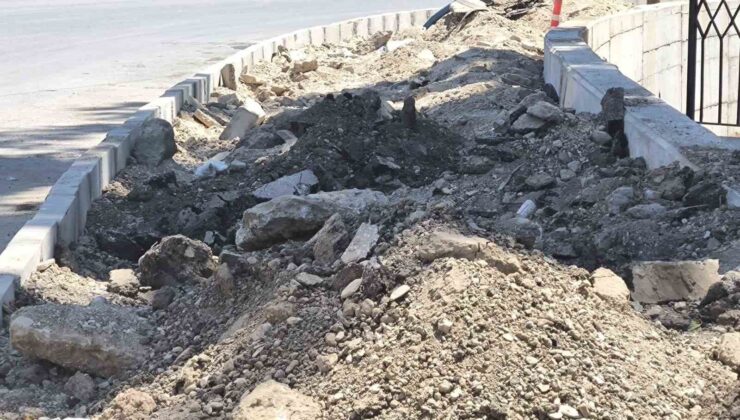 Van’da bitmeyen yol çilesi: Ağır ilerleyen çalışmalar vatandaşın tepkisini çekiyor