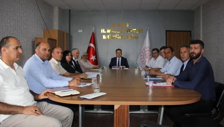 Kars’ta Eğitim Çalışmaları Değerlendirildi