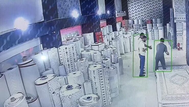 İşaret Diliyle Başlayan Pazarlık, Halayla Sonuçlandı