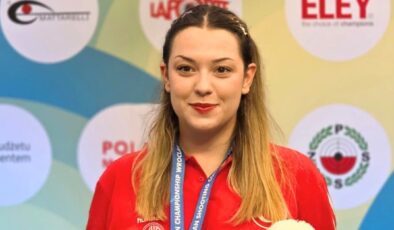 İlayda Nur Çürük, U23 Avrupa Atıcılık Şampiyonası’nda Altın Madalya Kazandı